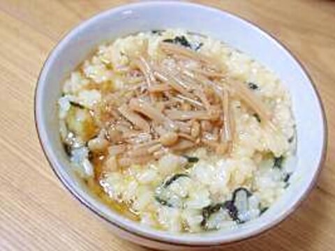 いつものたまごご飯に・なめたけプラス